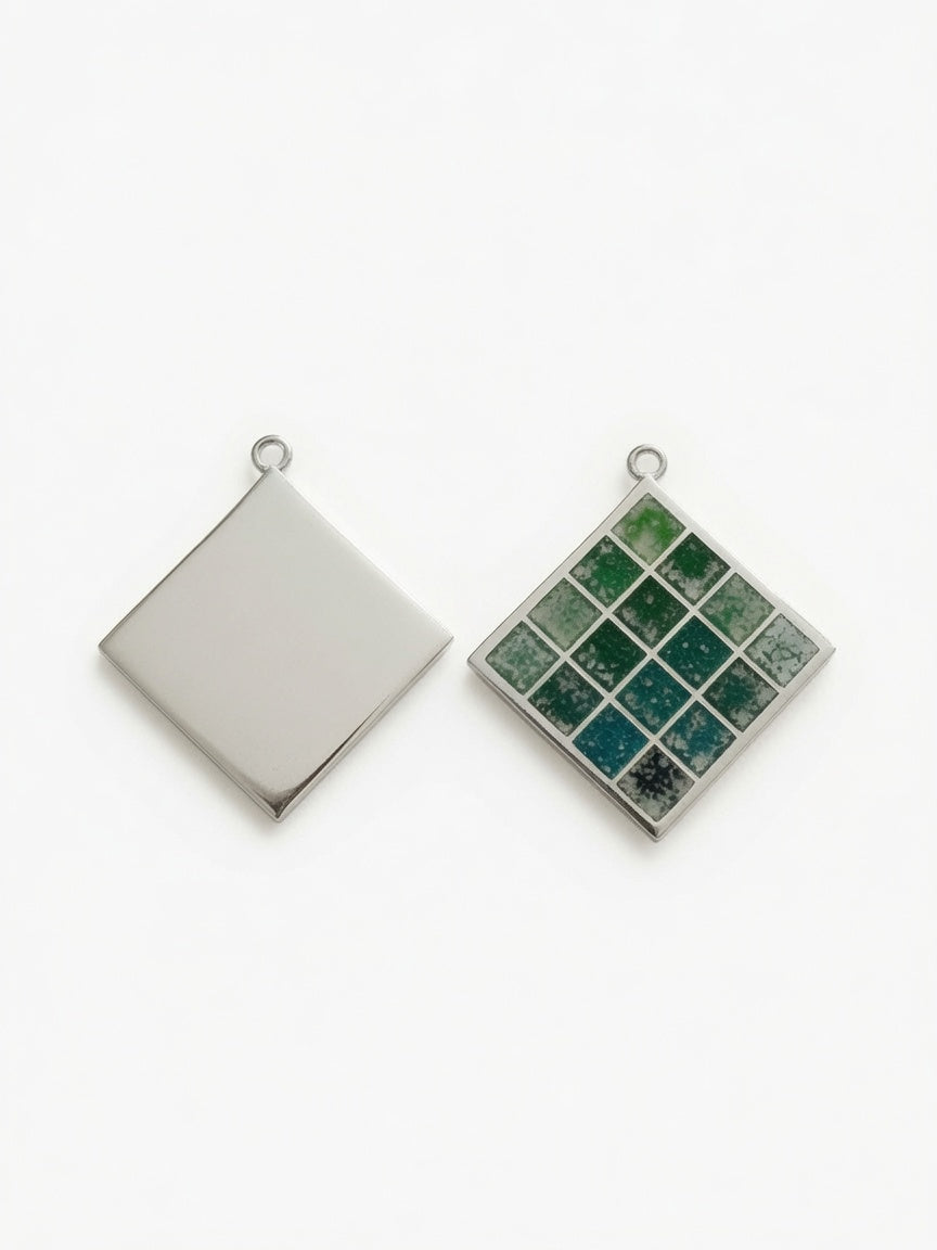 A Dream Lagoon sterling silver pendant 20 mm X 20 mm