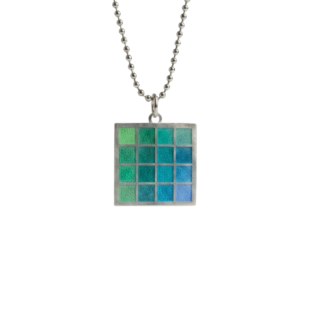 Craftsmanship excellence and artistic dream.